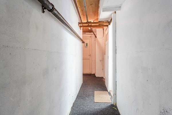 20251124, Hoogstraat 144-146, Vlaardingen, Van Der Laan Makelaardij (26 of 35).jpg